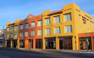 El Monte Hotel