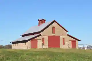 Karnes Stone Barn