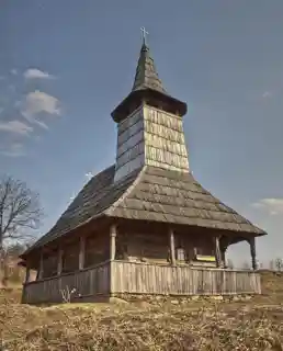 Wooden Church, Porț