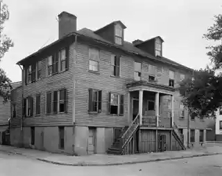 124 Houston Street