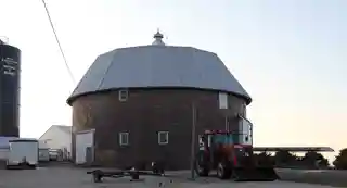 Round Barn, Buckingham Township