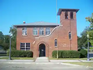 Chipley City Hall