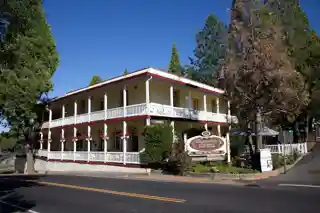 Groveland Hotel