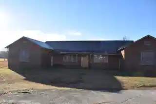 Pocahontas School