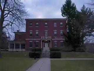 Elliot Mansion