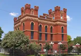 Old McCulloch County Jail