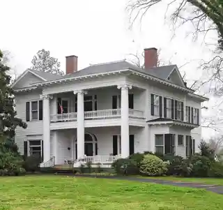 East Main Street–Douglass Heights Historic District