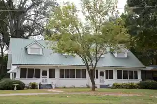 J. A. Neaville House