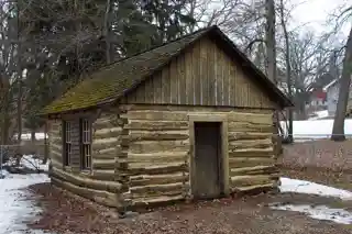 Urjans Iverson House