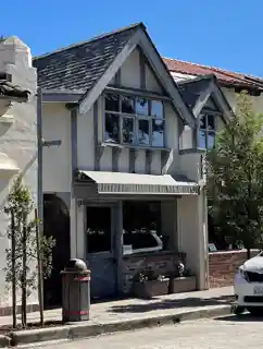 Enchanted Oaks Building