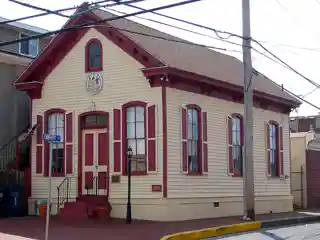 Free Library and Reading Room–Williamstown Memorial Library