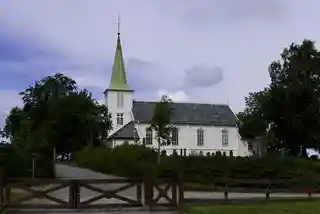 Tiller Church