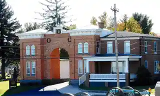 Evergreen Cemetery gatehouse