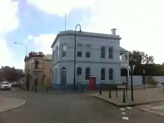 Albany House
