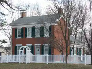 Christopher Apple House