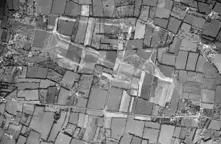 Deux Jumeaux Airfield