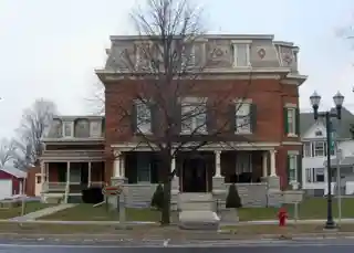 Dr. John Quincy Howe House