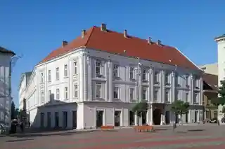 House with Atlantes