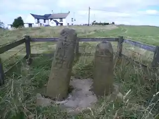 The Bowstones