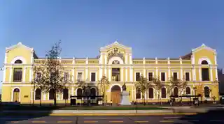 Casa Central de la Universidad de Chile