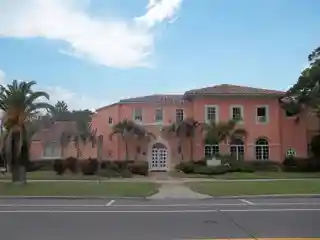 St. Petersburg Woman's Club