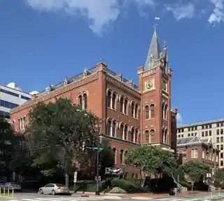 Charles Sumner School