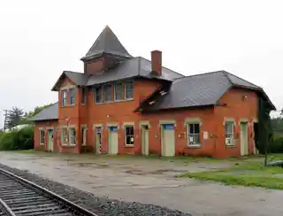 Cleveland, Columbus, Cincinnati & Indianapolis Railroad Depot