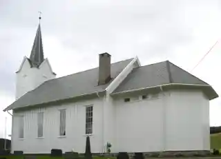 Nordskogbygda Church