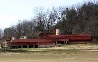 Midway Barn