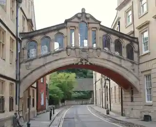 Hertford Bridge