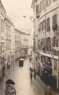 Via Cairoli