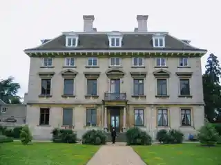 Thorpe Hall