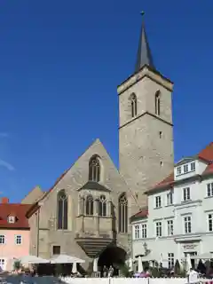 St Giles' Church
