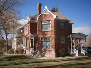 Lewis and Clara Anderson House