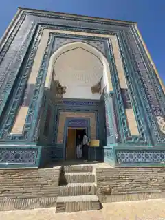Unknown Mausoleum-2