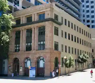 Atlas Building