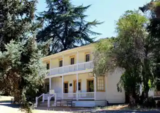 Vicente Martínez Adobe