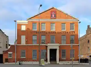 3, Islington Square