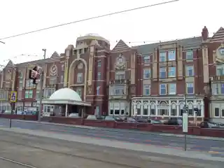 The Cliffs Hotel