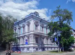 Reznichenko House
