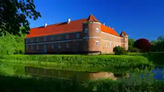 Løvenholm Castle