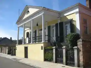 BK Historic House and Gardens