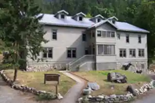 Golden West Lodge Historic District