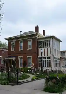 Seeberger–Loring–Kilburn House