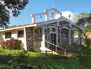 Holy Cross Church