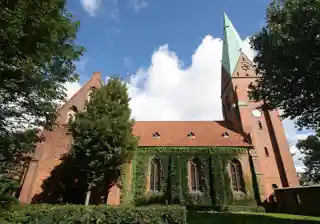 Holy Cross Church