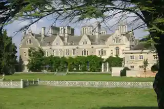 Lilford Hall