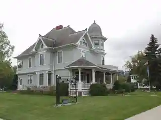 Carl Ben Eielson House