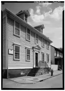 Lucas–Johnston House