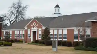 Cochran Municipal Building and School